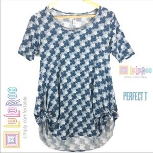 CLOSING CLOSET 🆘 NWOT LuLaRoe Perfect T XXS